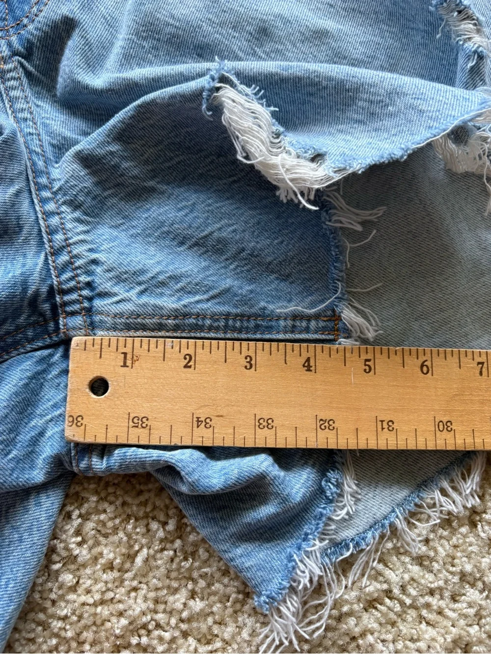 Abercrombie The Baggy Low Rise Jean Shorts Size 35/20